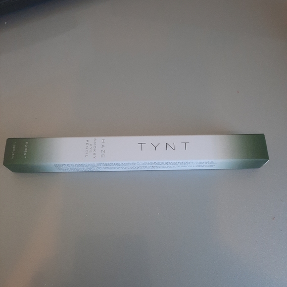 TYNT Beauty Smokey Eye Pencil - Picture 2 of 2